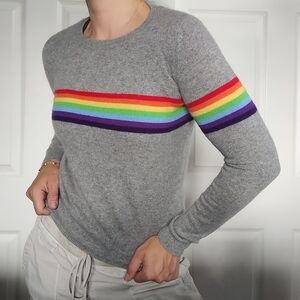 MADELEINE THOMPSON Gray Crewneck Sweater with Rainbow Stripe